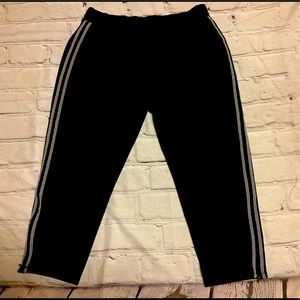 AVIA SWEAT PANTS.